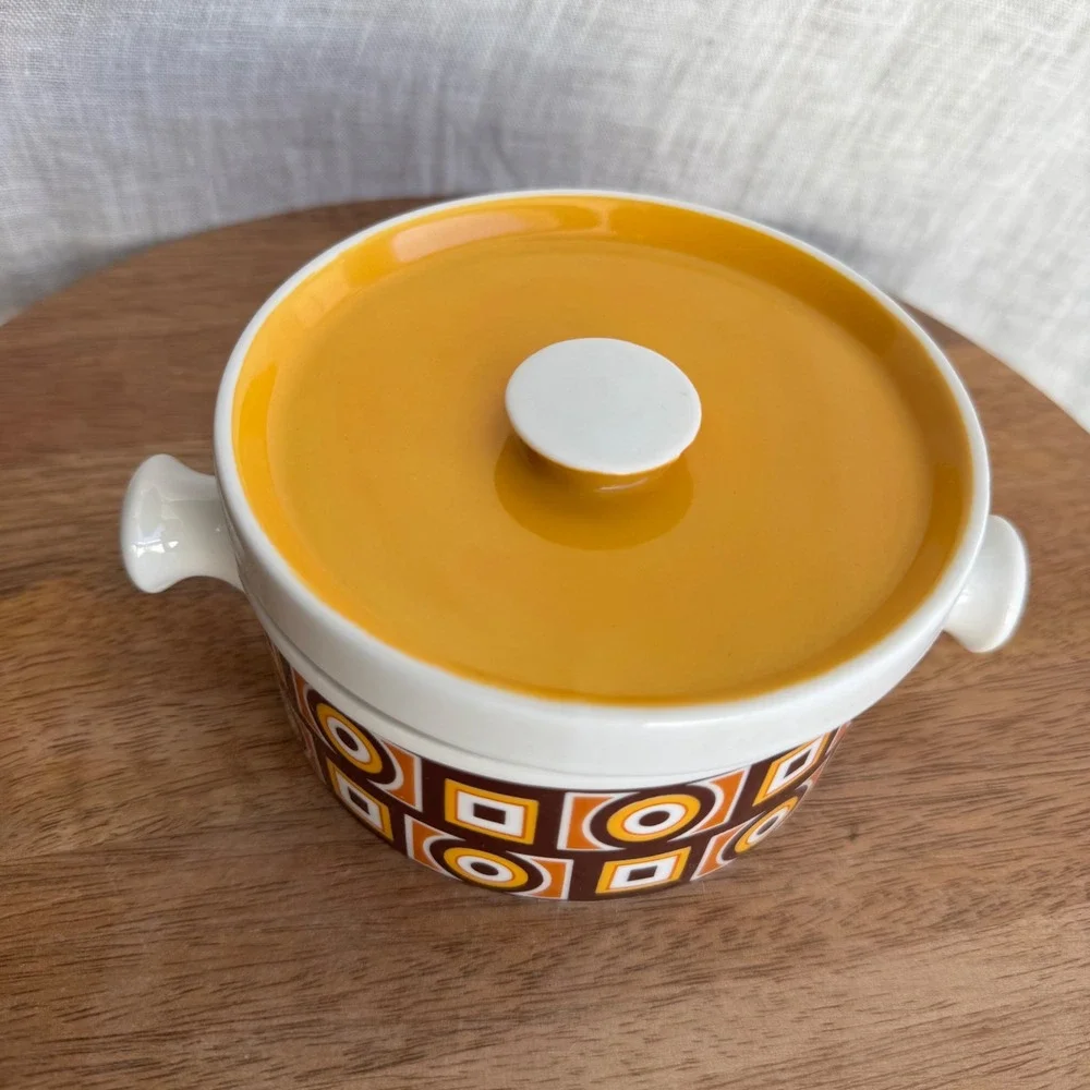 Vintage 70s Siena Ware Porcelain Lidded‎ Casserole Dish MCM Soup Crock